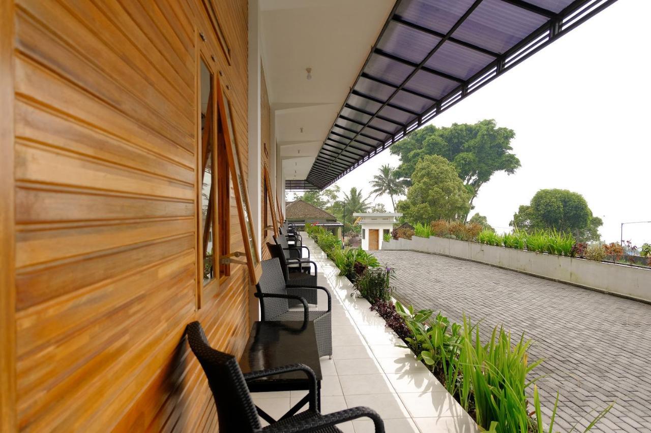 Oyo 446 Hotel Kawi Surapatha Μαλάνγκ Εξωτερικό φωτογραφία